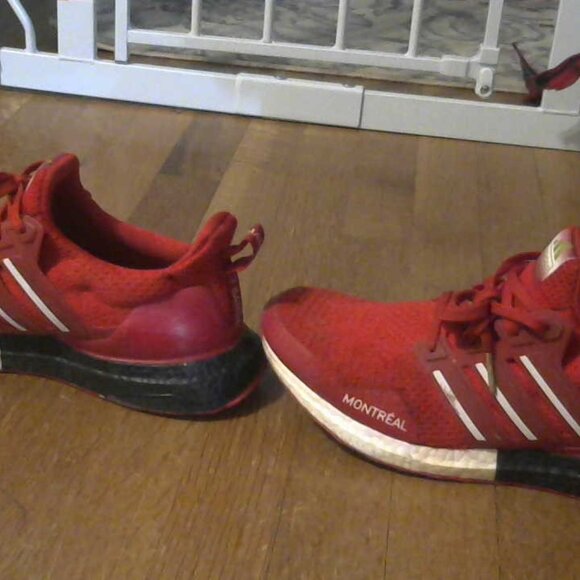 Adidas Ultra boost Montreal - GUC - Picture 6 of 8